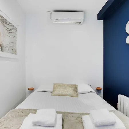 Cosy Duplex 1br St Fargeau Appartement Parijs